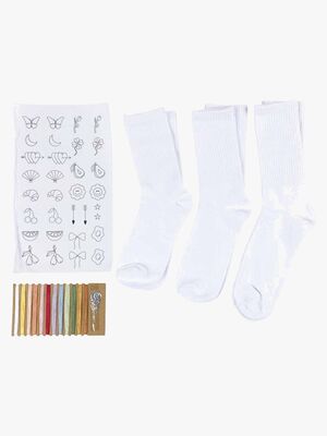 Creativ Company Bastelset Stickerei Socken