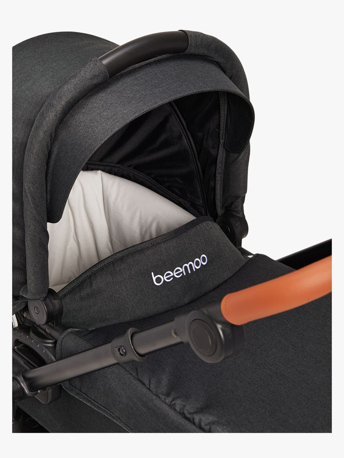 BM-SL18-MAXI4-CARRYCOT-BLACK-1877_3c.jpg