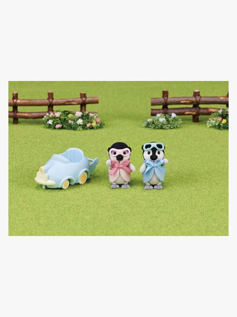 Sylvanian Families Figurenset Penguin Babies Ride ‘n Play