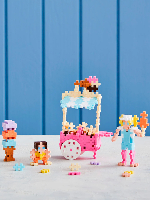 Plus-Plus Learn to Build  Mit Eisstand Bausatz 275 Teile