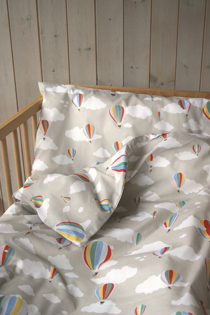 Rätt Start Bettwäsche Babybett 100x130 Luftballon 3-teilig, Greige