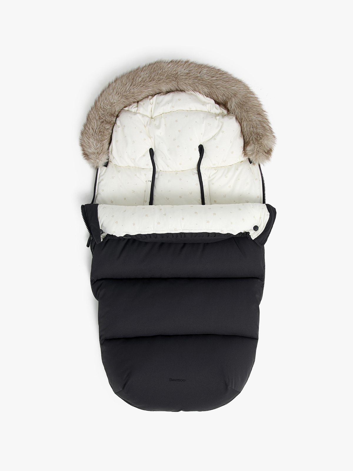 BM-BriskFootmuff-BLACKLEAF-1882_3a.jpg