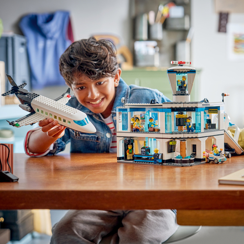 LEGO City 60502 Flughafen mit Flugzeug