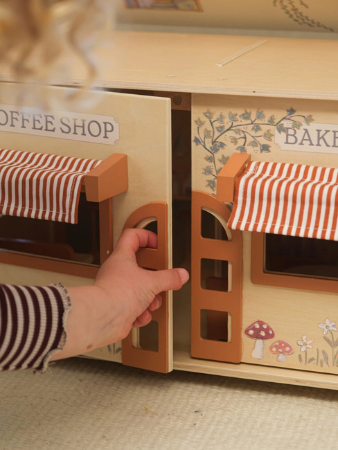 Egmont Toys Mini Friends Puppenhaus Café & Bäckerei Mit Möbeln EG710008-1423_4e.jpg
