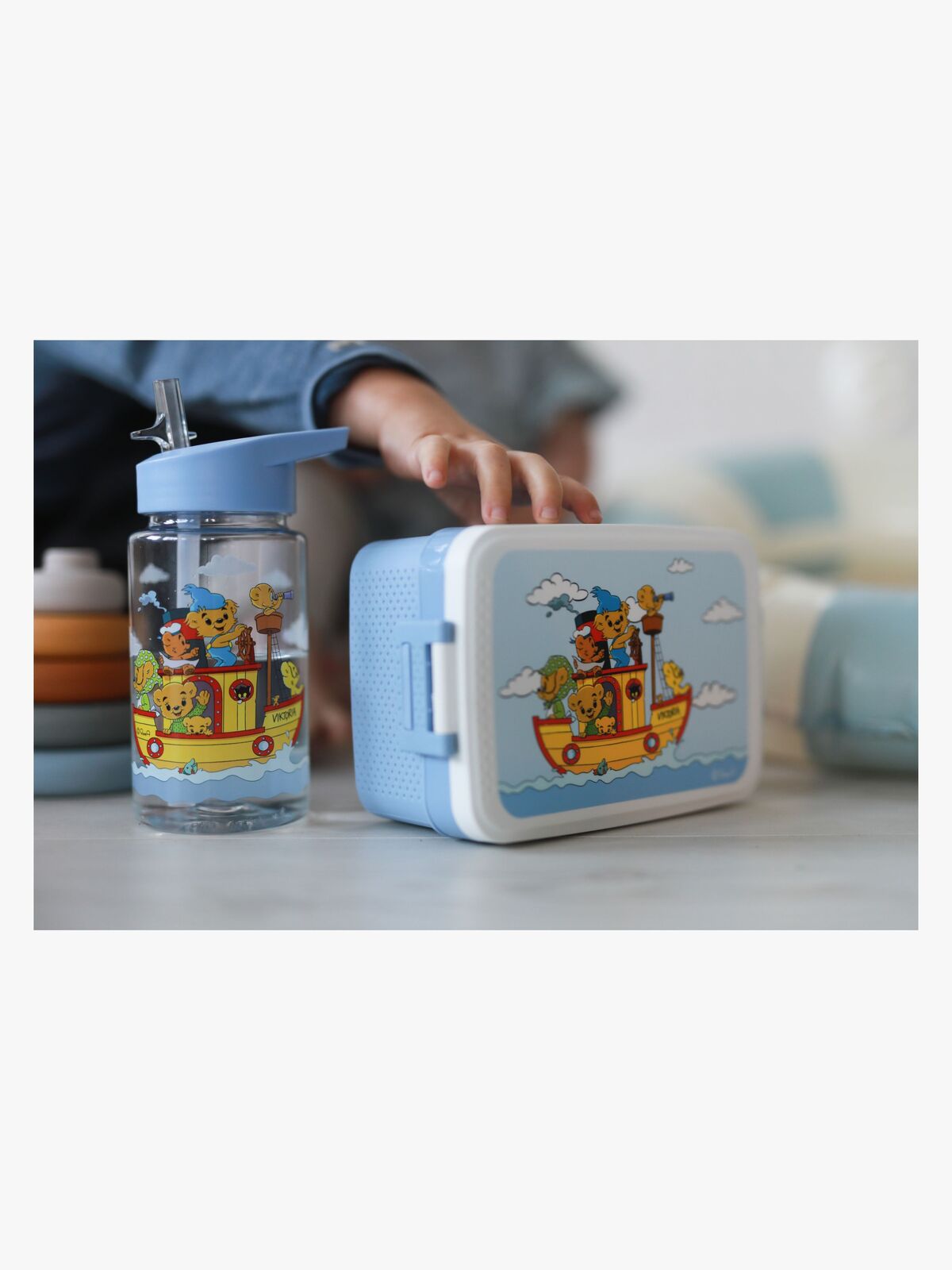 FLASKA-1762-1252_4a.jpg