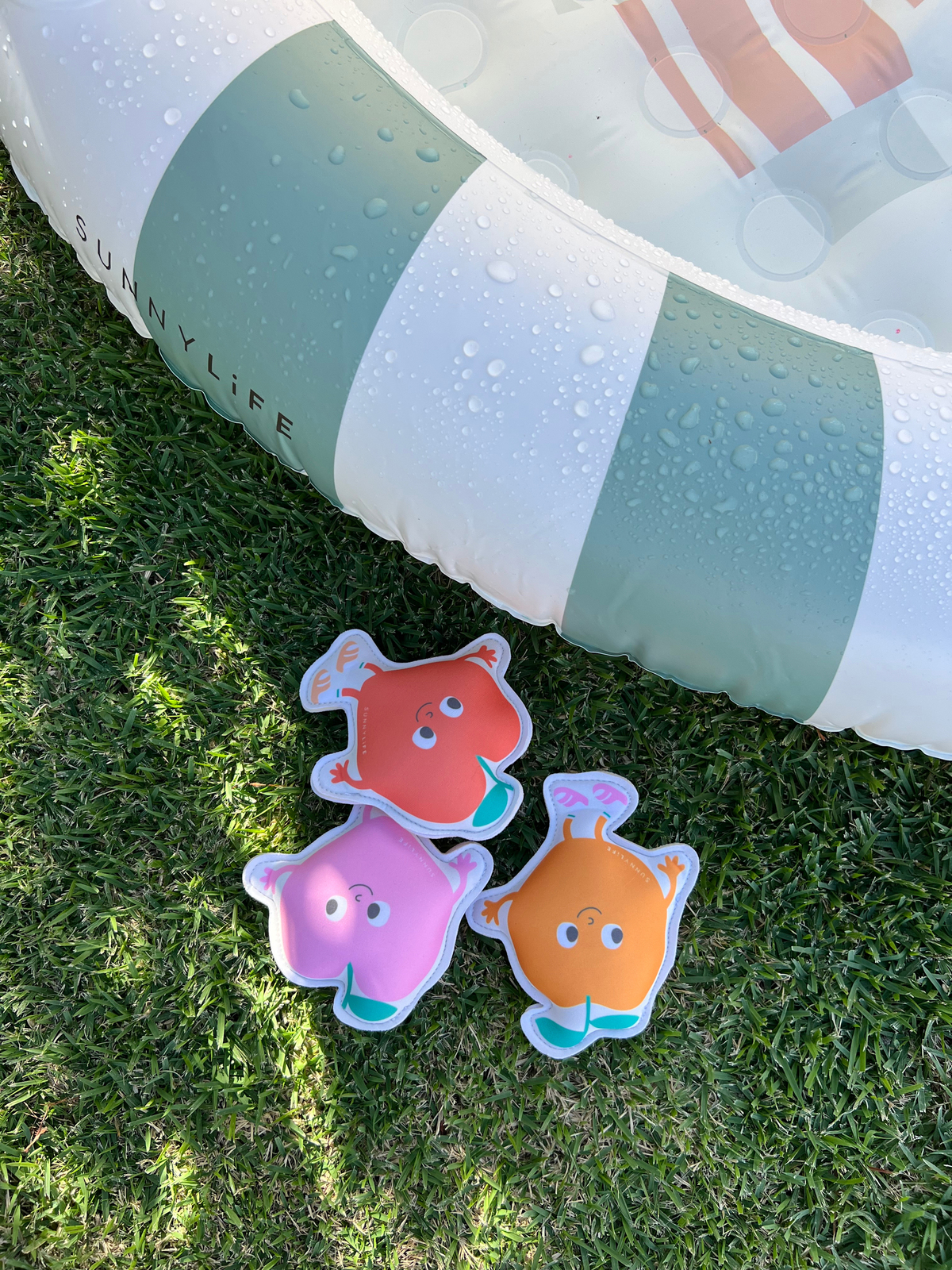 SUNNYLiFE Tauchspielzeuge 3er-Pack, Poppy the Peach Multi