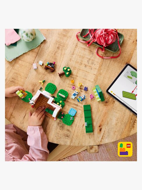 LEGO Animal Crossing 77055 Die Schneiderei der Schneiderschwestern