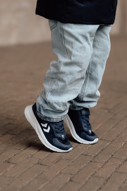 Hummel Actus Breather Infant Sneaker, Black Iris