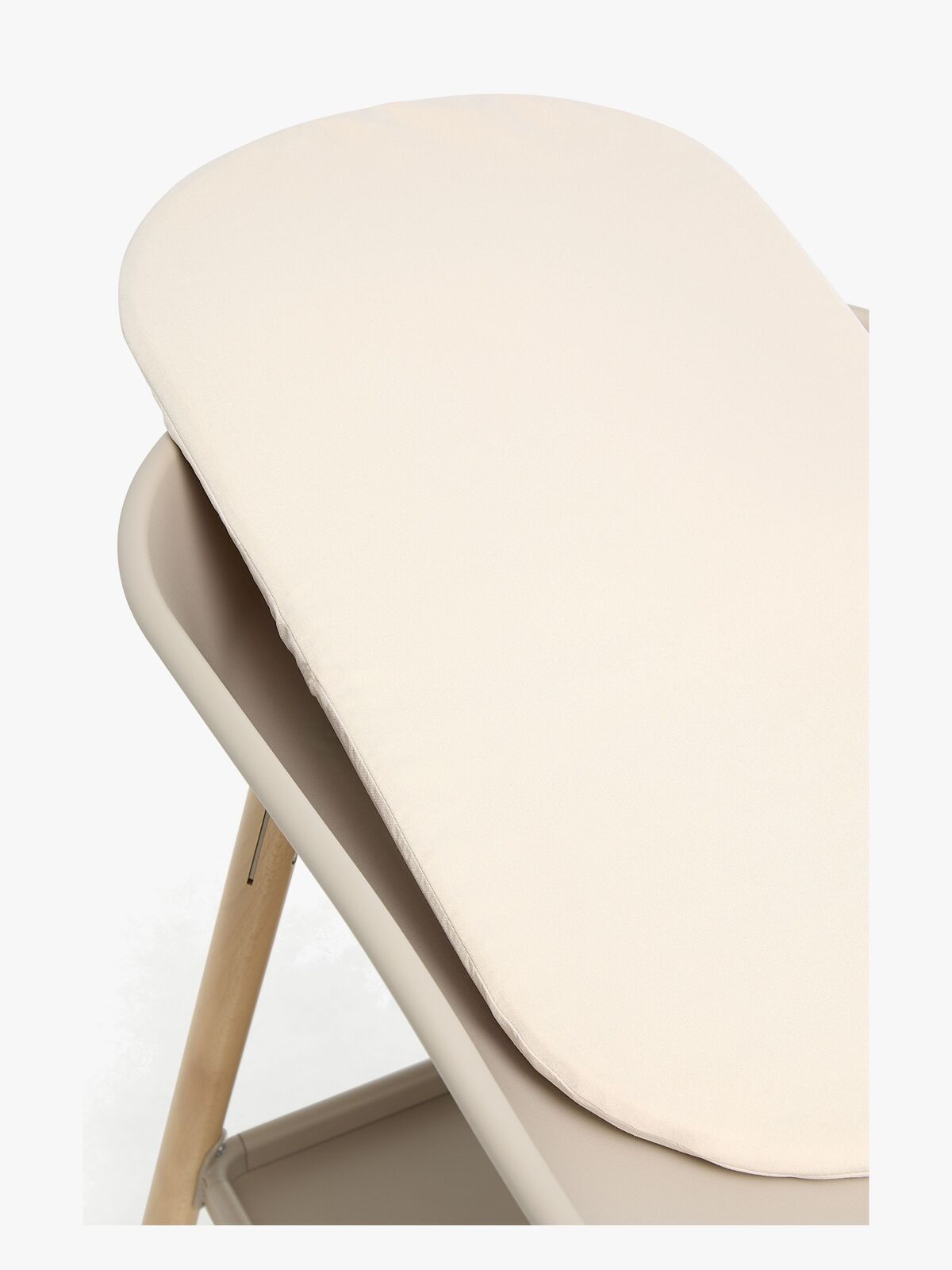 BM-N227-TRUFFLEBEIGE-4122_3d.jpg