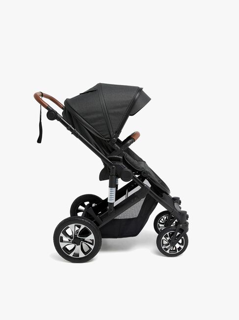 BM-WA32MAXITRAVELLUX3-BLACKBLACK-1877_3c.jpg