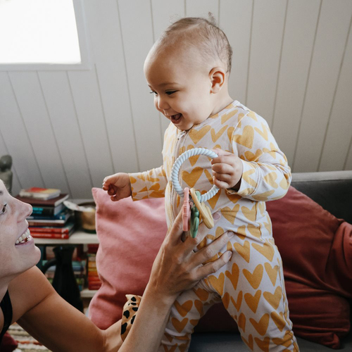 Mushie Beißring, Western