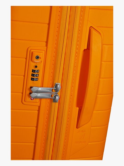 American Tourister Fastforward Reisekoffer 67L, Radiant Orange