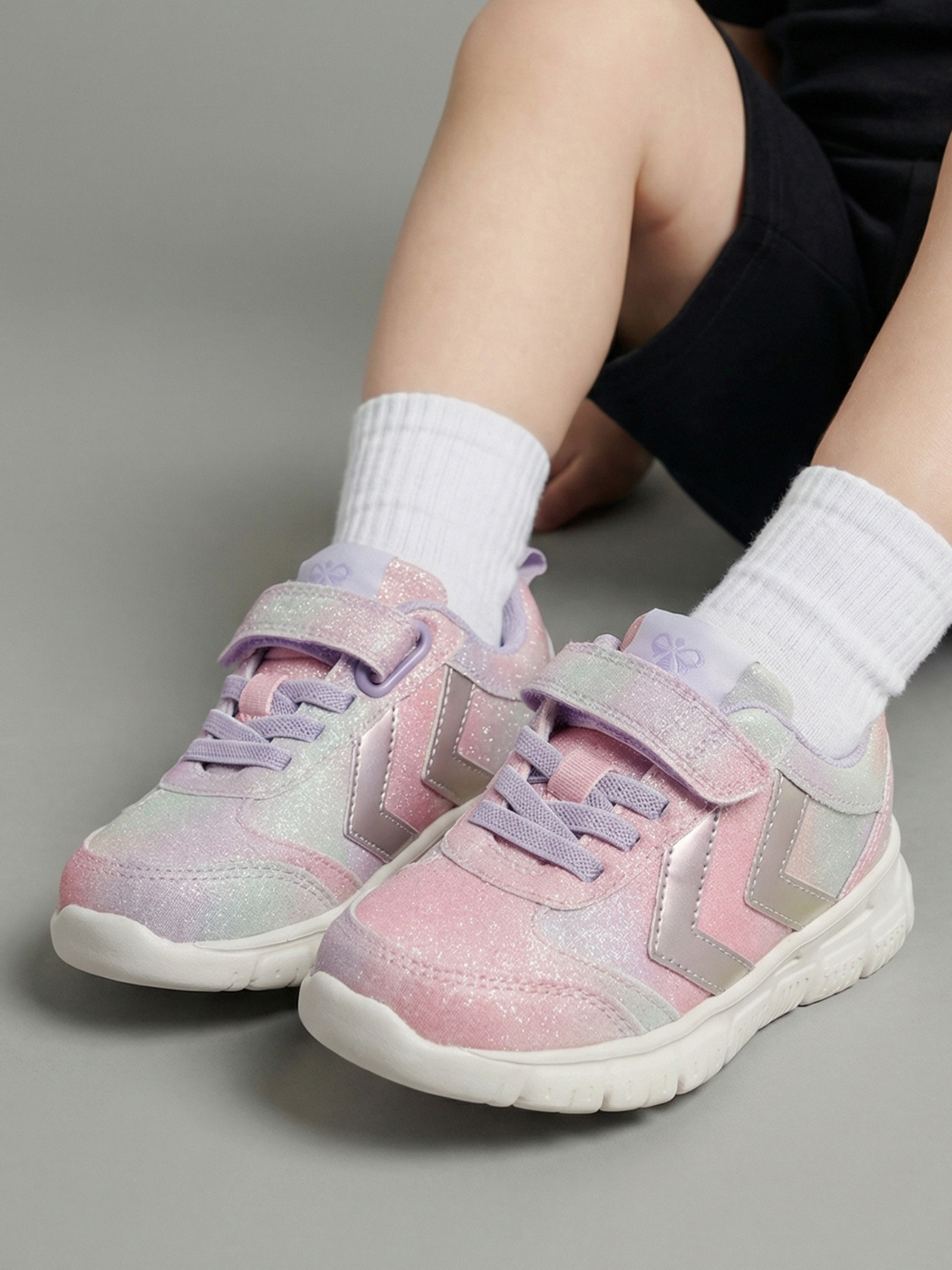 Hummel Crosslite Glitter Infant Sneaker, Multicolor Pink