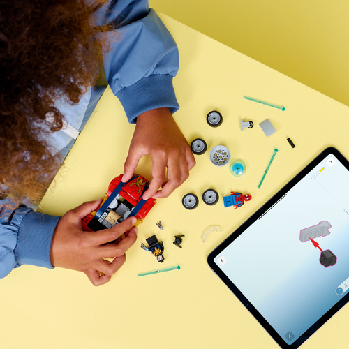 LEGO Super Heroes 76336 Spider-Man Auto vs. Venomized Wolverine