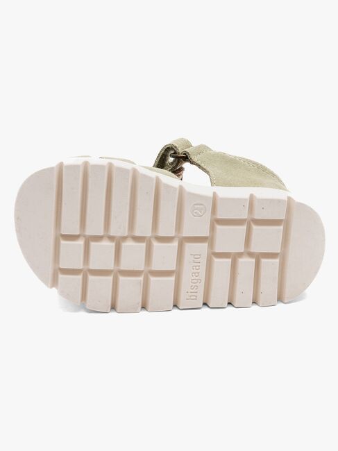 Bisgaard Beka S Sandalen, Sage