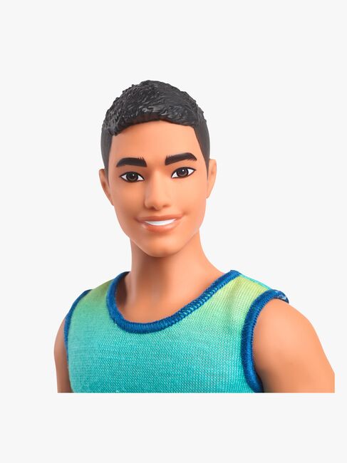 Barbie Fashionistas Puppe Ken in Denim-Shorts