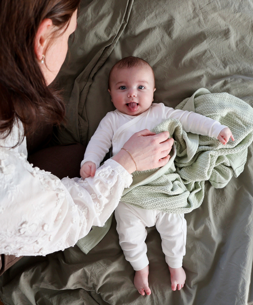 Vinter & Bloom Soft Grid EKO Lochmusterdecke, Tender Green