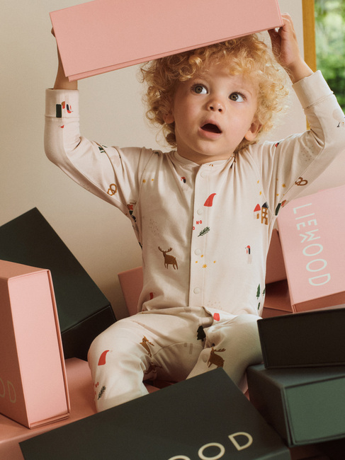 Liewood Birk Grow Schlafanzug Jumpsuit, Holiday / Sandy LW20983-1537-3133_2.jpg