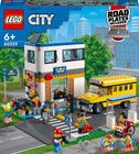 LEGO My City 60329 Schule mit Schulbus