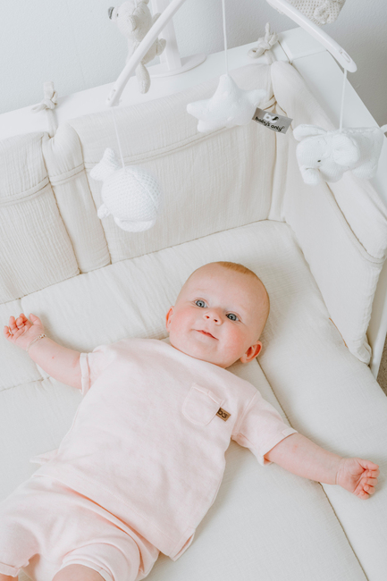Baby's Only Mobile, Sand/White