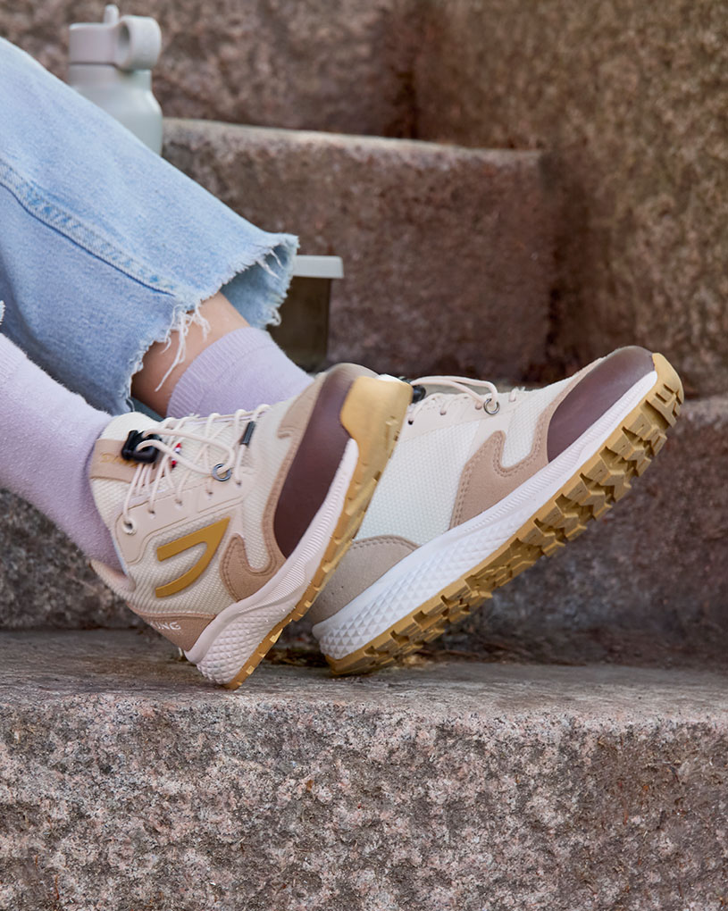 Sneaker