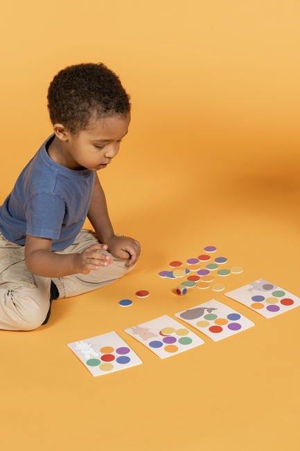 Jabadabado Spielen & Lernen Box Farben