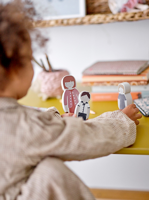 Bloomingville MINI Holzfiguren Familie Wilton 6 Teile
