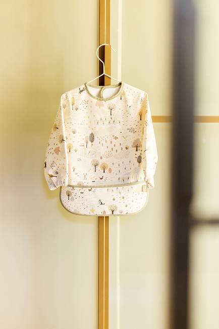 Jollein Lätzchen mit Ärmel Wasserdicht, Tiny Park