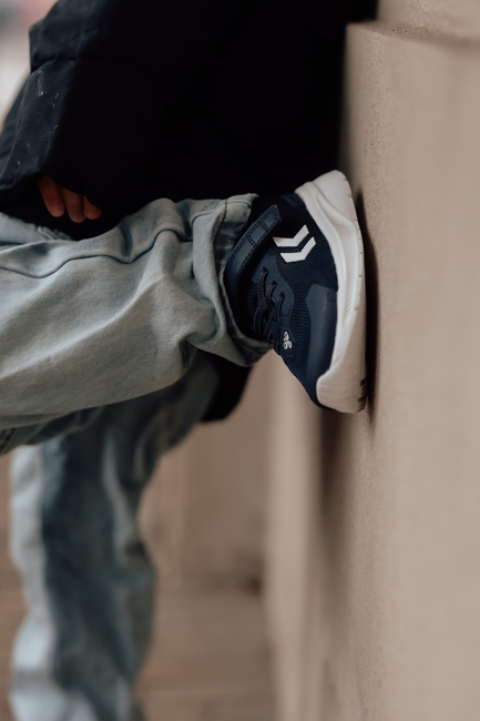 Hummel Actus Breather Infant Sneaker, Black Iris