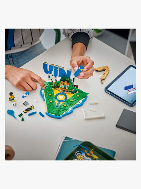LEGO Editions Football 43027 Vini Jr. – Fußball-Highlights