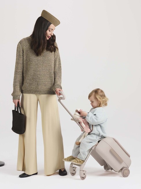 Kinderkraft Cabby Koffer, Rose Gold KACABB00-GLD0001-3420_4a.jpg