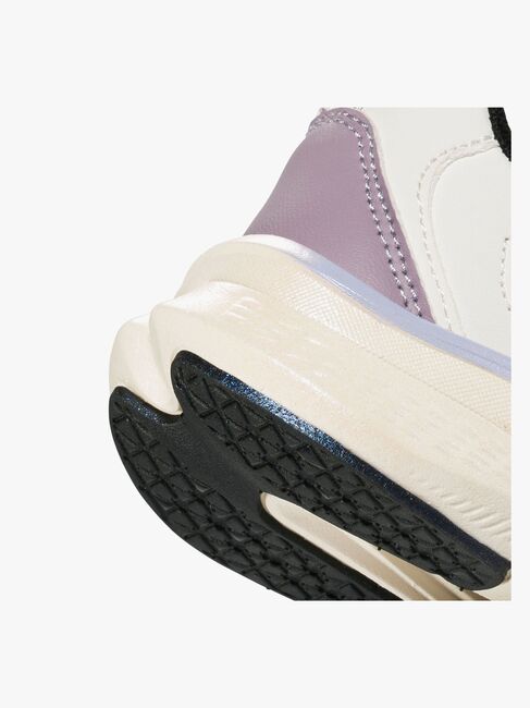 Viking Pixie 1V Sneaker, Eggshell