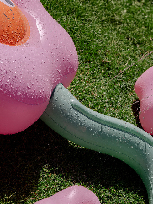 SUNNYLiFE Aufblasbarer Sprinkler, Poppy the Peach