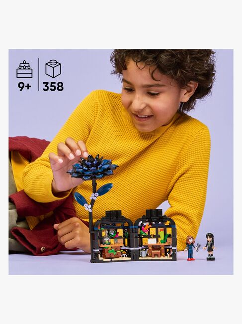 LEGO Wednesday 76784 Schwarze Dahlie