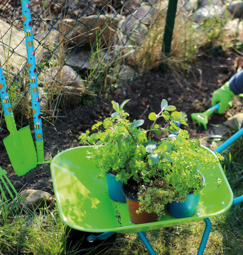 Small Foot Großes Gartenset mit Schubkarre