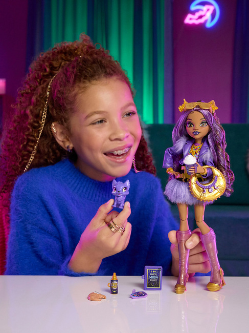 Monster High Core Puppe Clawdeen Wolf & Crescent