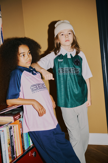 Hummel JR Loose Tiger Soccer T-Shirt, June Bug