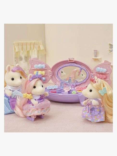 Sylvanian Families Puppenhauszubehör Schminkkommode mit Figur