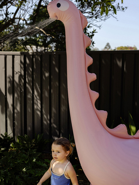 SUNNYLiFE Giant Dino Aufblasbarer Sprinkler, Into the Wild Pink