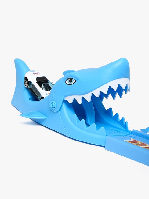 Alex's Garage Shark Autorennbahn & Garage XL