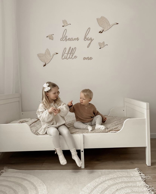 lis wycina Dream Big Little One 2 Wanddekoration Gänse