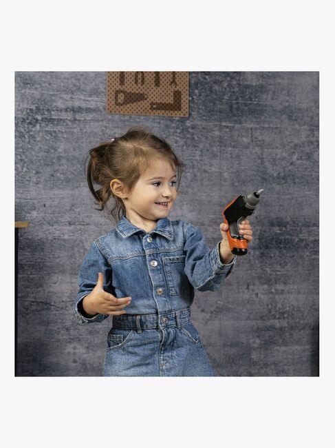 BLACK+DECKER Bricolo Werkzeugbank Bauen