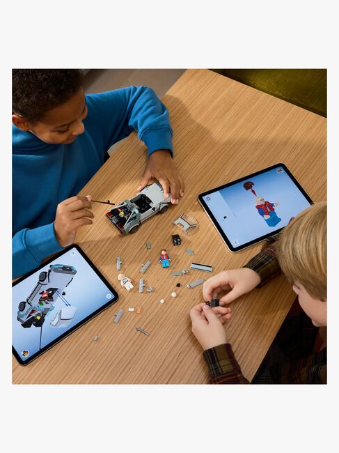 LEGO Speed Champions 77256 Zeiaschine aus Zurück in die Zukunft