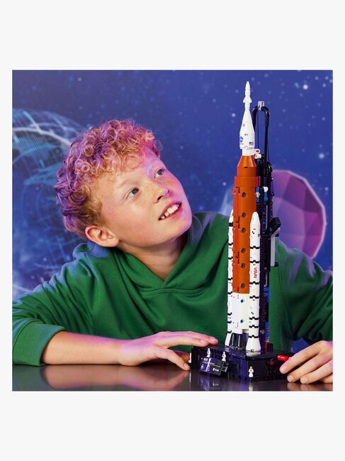 LEGO Technic 42221 NASA Artemis SLS-Schwerlastrakete