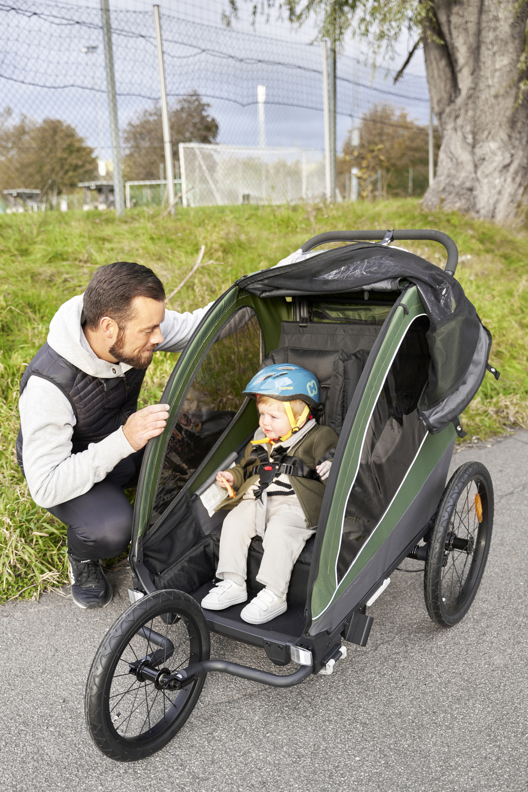 Beemoo Sporty Trail Fahrradanhänger inkl. Jogging-Set, Green
