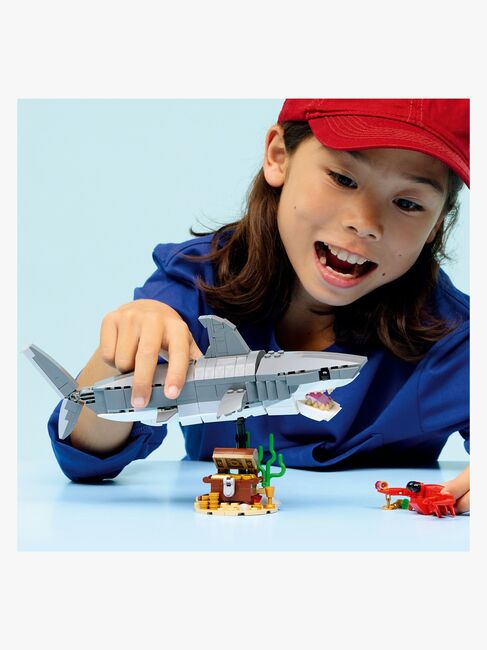 LEGO Creator 31381 Wilder Hai mit Schatztruhe