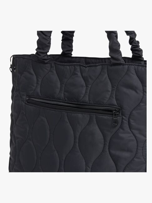 Petite Chérie Chloé Quilted Wickeltasche, Black
