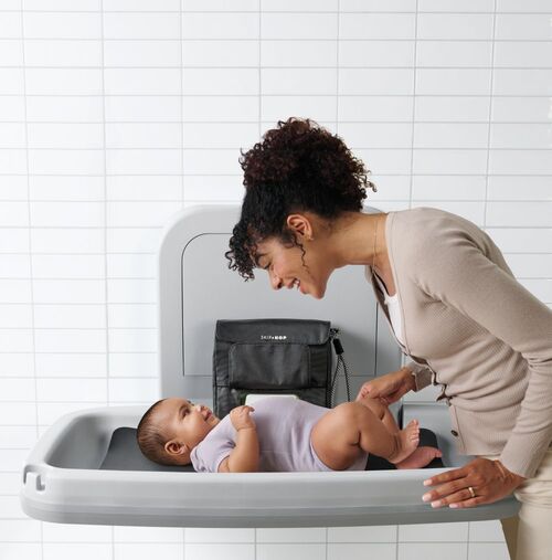 Skip Hop Clean Slate Tragbare Wickelunterlage, Schwarz