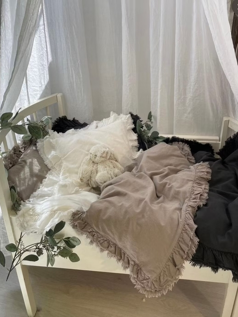 Mini Dreams Bettwäsche Vintage Rüsche Babybett, Weiß