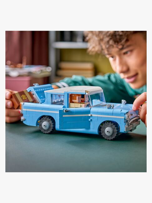 LEGO Harry Potter 76470 Fliegender Ford Anglia